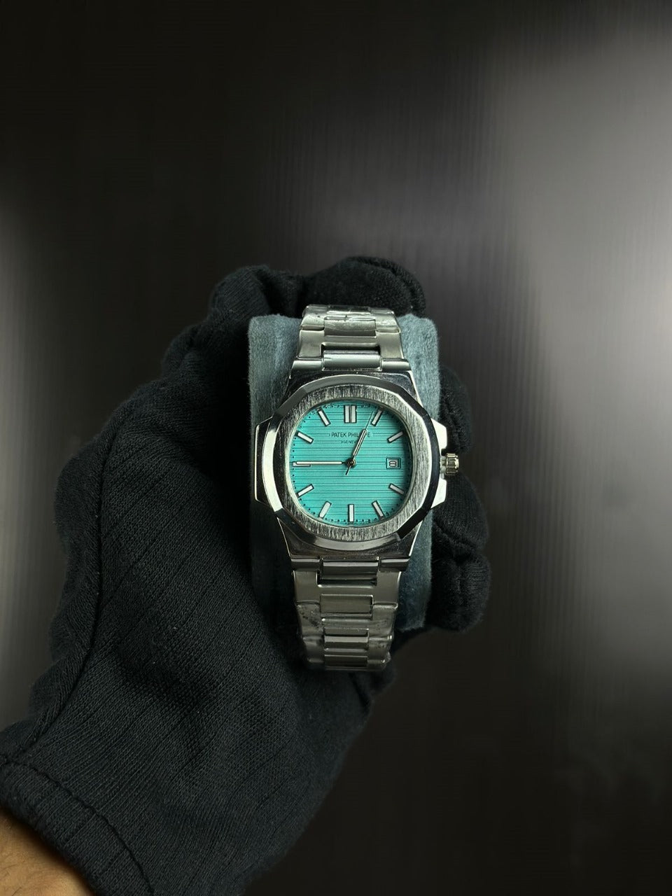 Patek Philippe Nautilus – Tiffany Blue Dial (Replica)