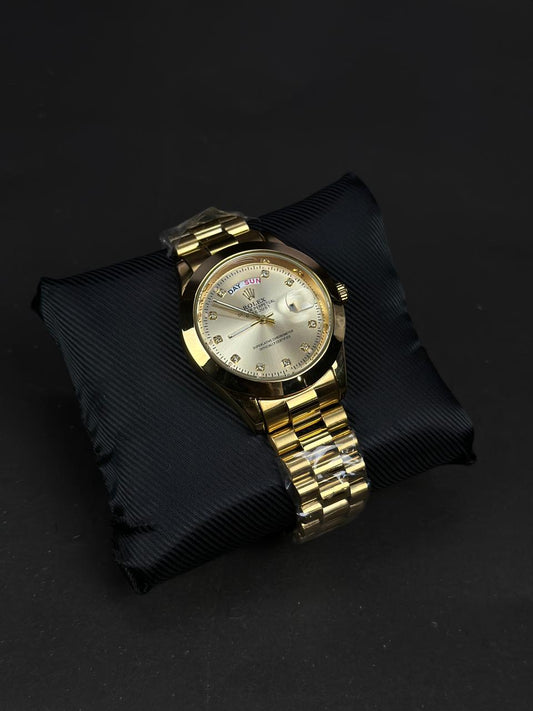 Rolex Day-Date Oyster Perpetual – Yellow Gold with Champagne Dial (Replica)